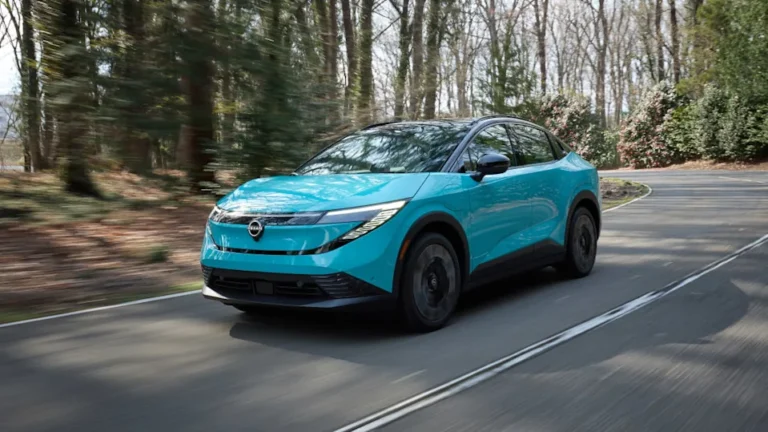Nissan LEAF เจเนอเรชันใหม่ปี 2026 พลิกโฉมเป็น SUV ไฟฟ้าดีไซน์ล้ำ วิ่งได้ไกลกว่า 480 กม.