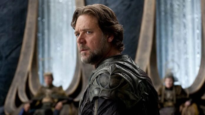 ภาพตัวละคร Jor-El พ่อของ Superman ซึ่งรับบทโดยนักแสดงชื่อดัง Russell Crowe