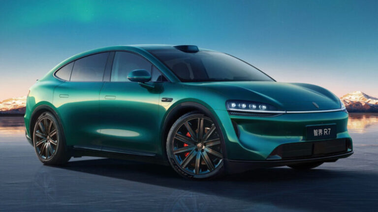 Huawei จับมือ Chery เปิดตัว SUV รุ่นใหม่ “Luxeed R7” ปี 2026 อย่างเป็นทางการในจีน เริ่มต้นราว 1.12 ล้านบาท