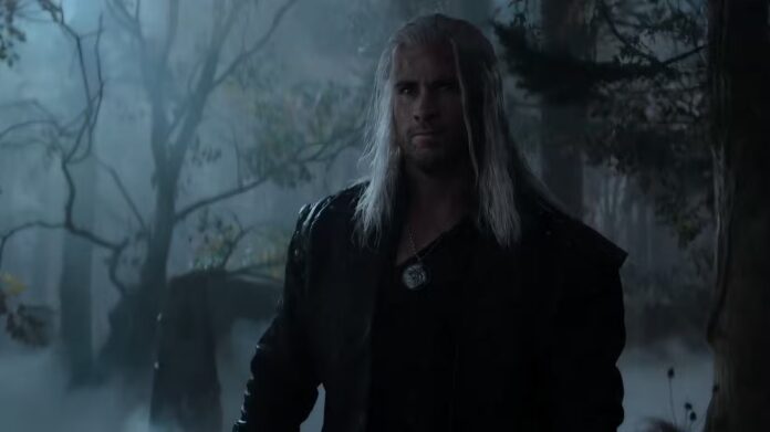 ภาพ Geralt ยืนมองอย่างจริงจังใน The Witcher ซีซัน 4
