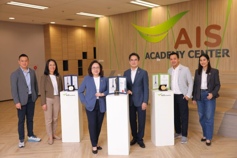 AIS คว้า 3 รางวัล HR Asia 2025 ต่อเนื่อง 7 ปีซ้อน ยืนหนึ่งผู้นำด้านบริหารบุคลากร การันตีสถานะองค์กรน่าทำงานที่สุดในเอเชีย