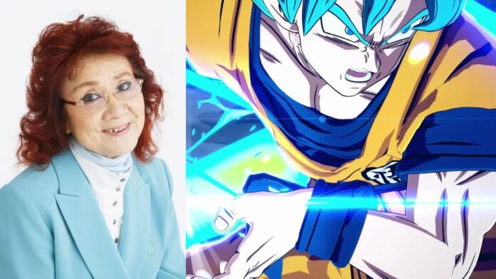 ภาพ Masako Nozawa แนบภาพโกคูข้าง บ่งบอกถึงการให้เสียงพากย์ของเธอกับตัวละครนี้