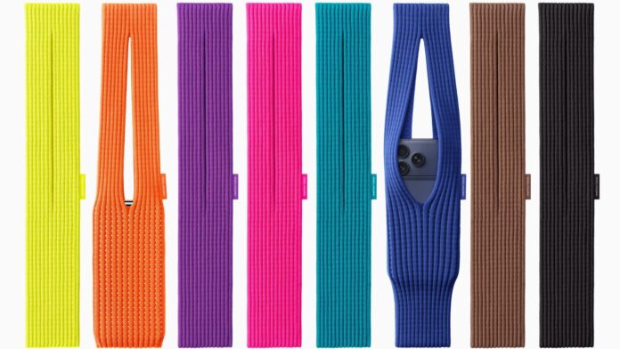 iPhone Pocket แอ็กเซสซอรีแบบถักสามมิติจาก ISSEY MIYAKE สำหรับ iPhone มีหลายสีให้เลือก