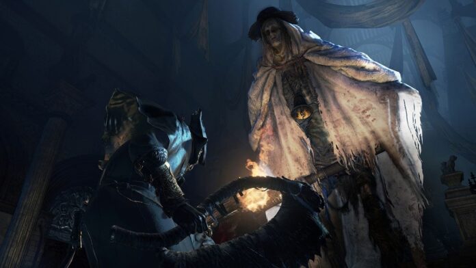 ฉากตัวละครนักล่าเผชิญหน้าศัตรูในเกม Bloodborne บรรยากาศมืดหม่นภายในอาคารโบราณ