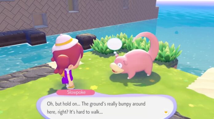 ตัวละครผู้เล่นกำลังคุยกับ Slowpoke ในเกม Pokémon Pokopia บริเวณริมทะเล