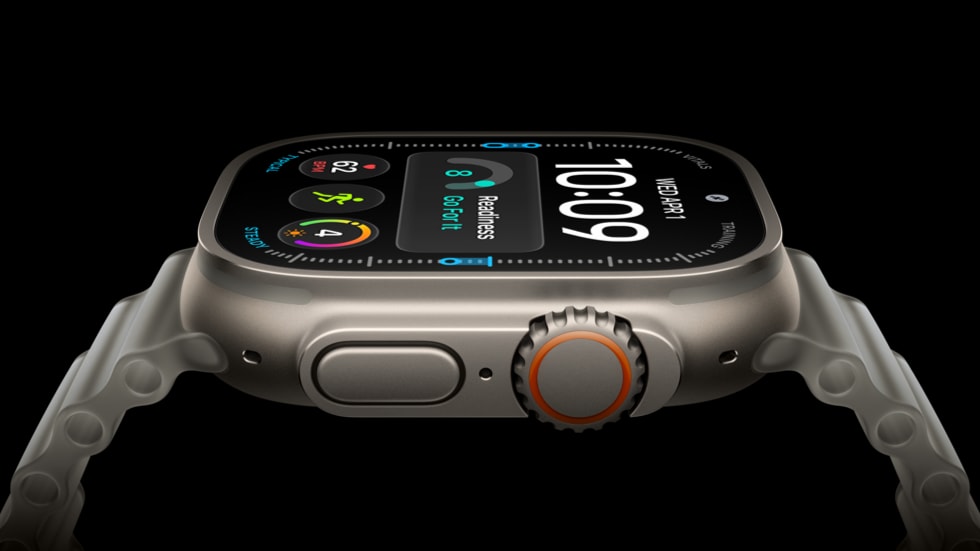 Apple Watch Ultra 4 ตัวเรือนไทเทเนียมพร้อมหน้าปัดแสดงคะแนนความพร้อมของร่างกาย