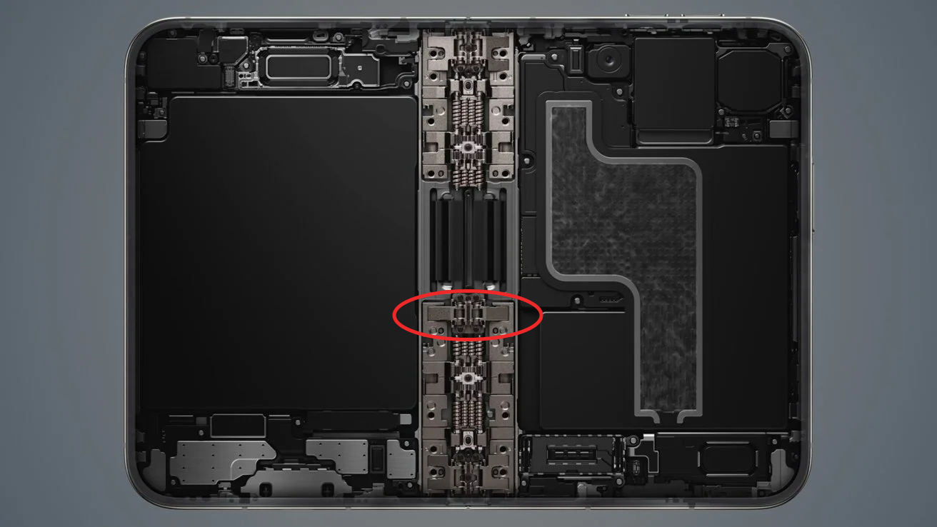 โครงสร้างด้านในของ iPhone Duo และชุดบานพับบริเวณกึ่งกลางเครื่อง