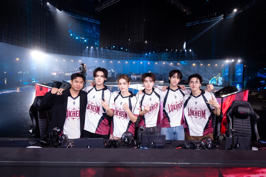 สมาชิก TEAM LOKHEIM ในงาน RoV T-POP Tournament 2026